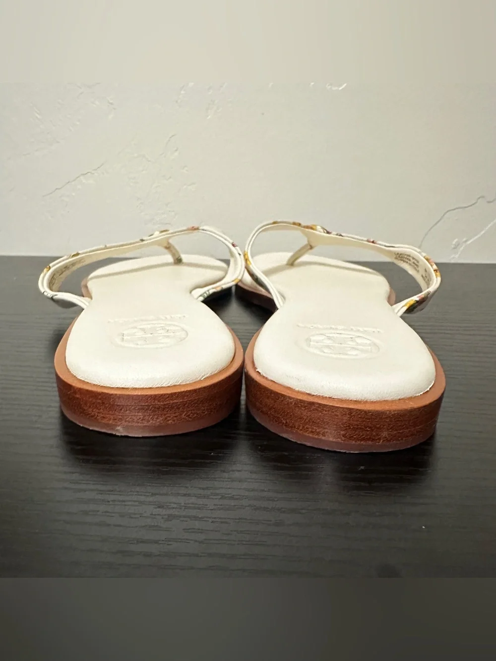 Rose floral Tory Burch sandal Size 8